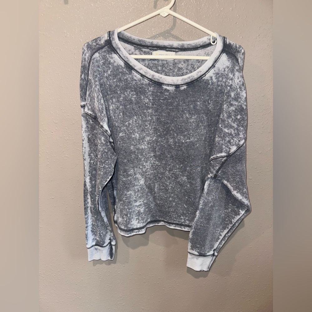 Washed Gray Crewneck Sweatshirt - Unbranded
